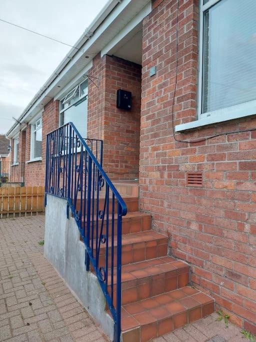 Bellevue Bungalow - Comfortable Home With Amazing Views 벨파스트 외부 사진