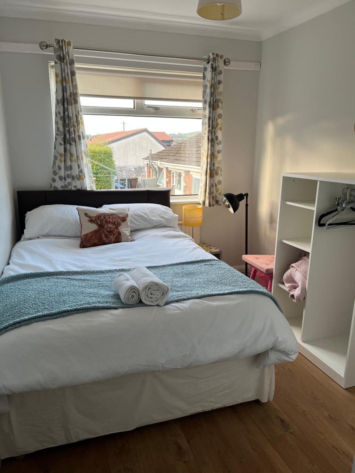 Bellevue Bungalow - Comfortable Home With Amazing Views 벨파스트 외부 사진
